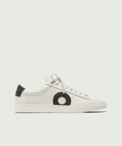 Low 1 | White / Black