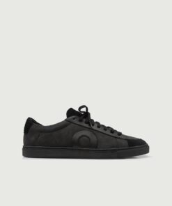 Low 1 | Anthracite