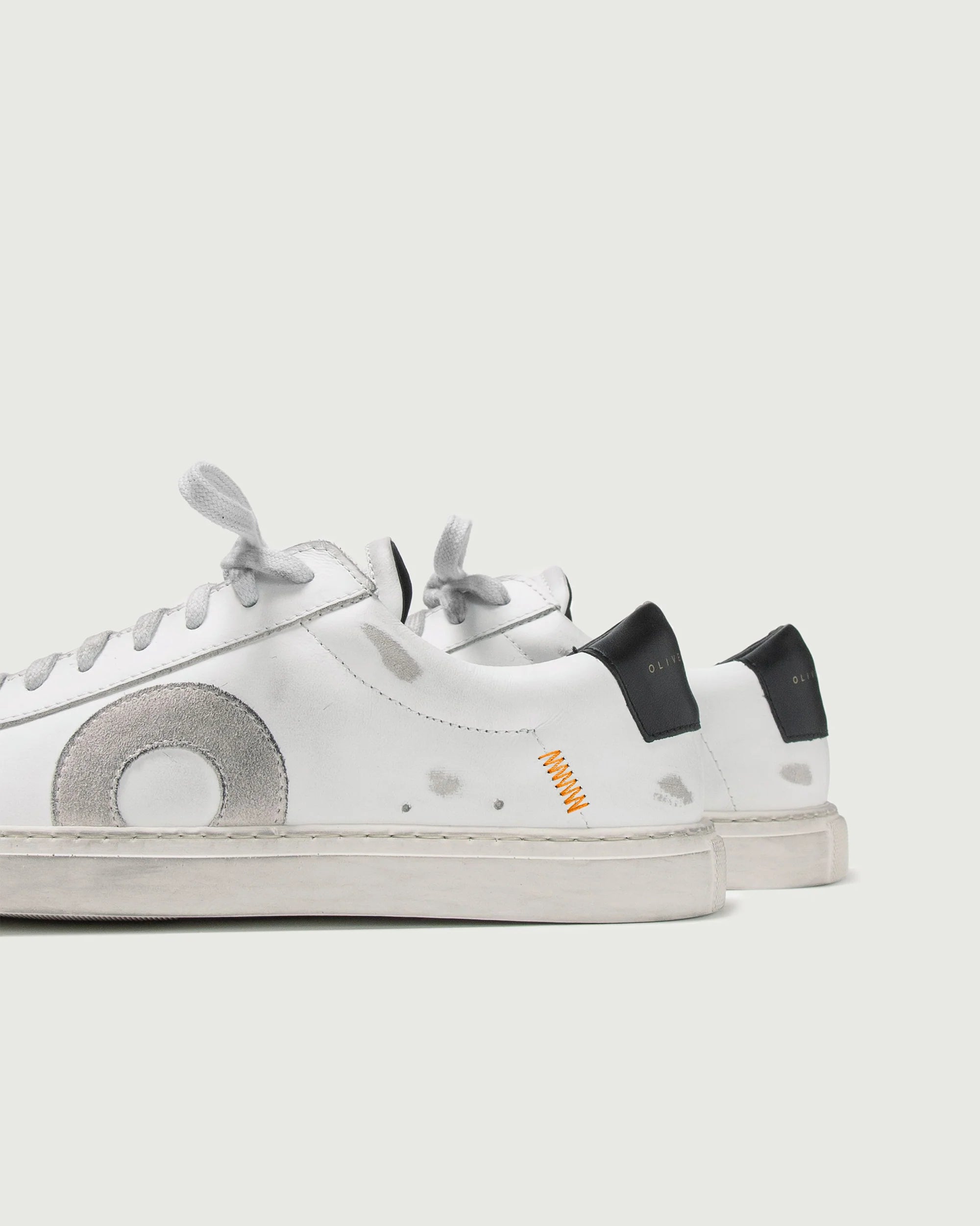 Low 1 | Tigger - Image 3