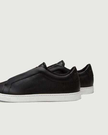 Alternative view of Low 1 Laceless | Black