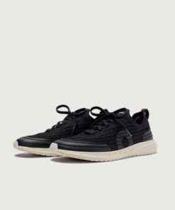 Alternative view of Form 1 | Black