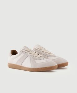 Alternative view of GAT | White / Gum