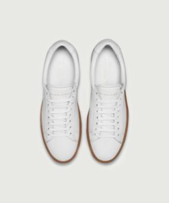 Alternative view of Low 1 | White Gum