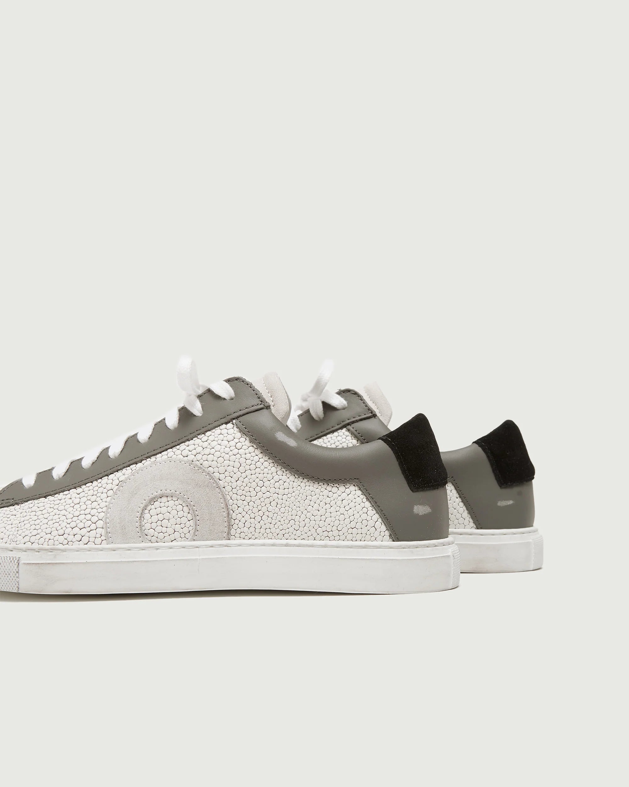 Low 1 | Stingray (Orthopedic) - Image 3