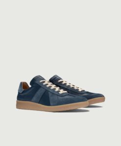 Alternative view of GAT | Navy / Gum